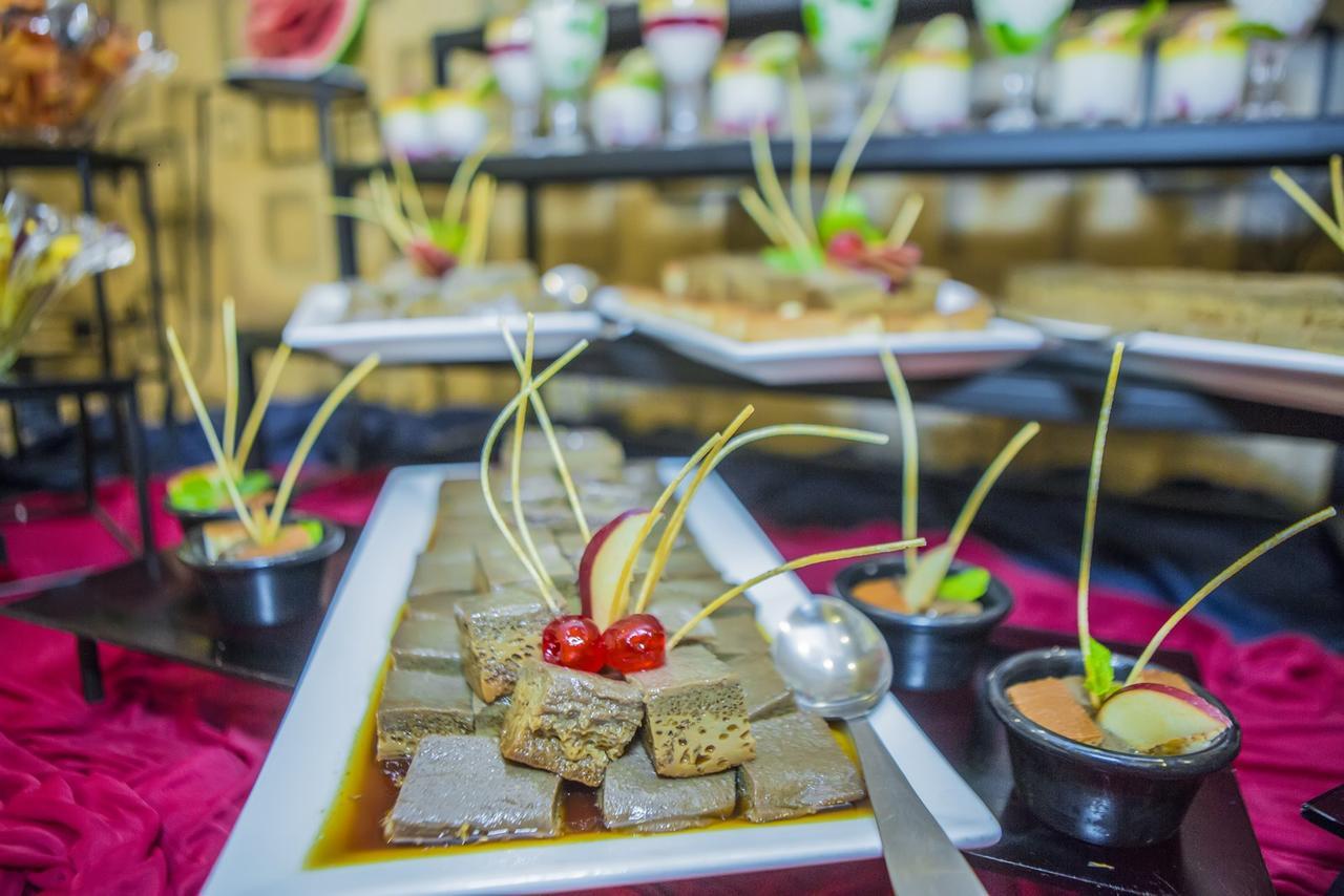 Euro Star Hotel คาตุนายากา ภายนอก รูปภาพ