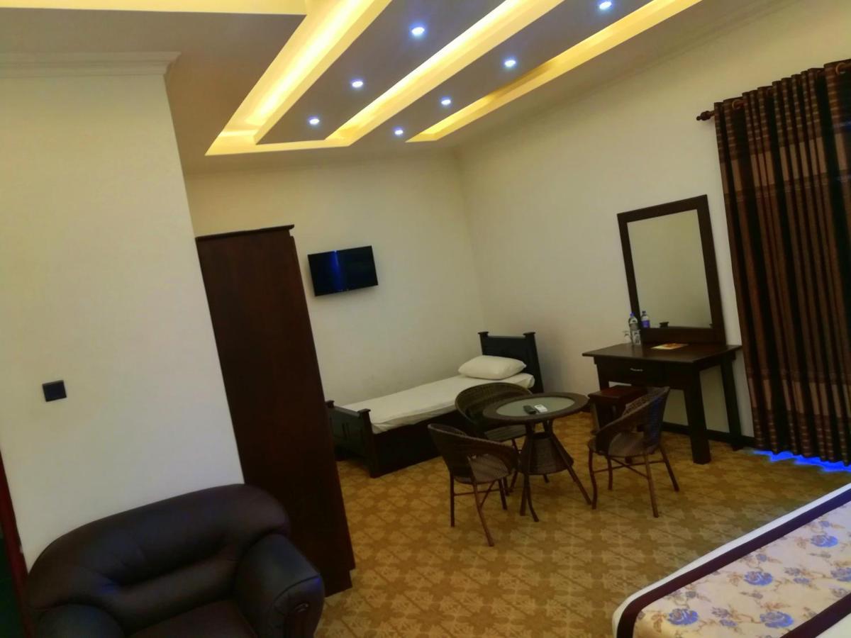 Euro Star Hotel คาตุนายากา ภายนอก รูปภาพ